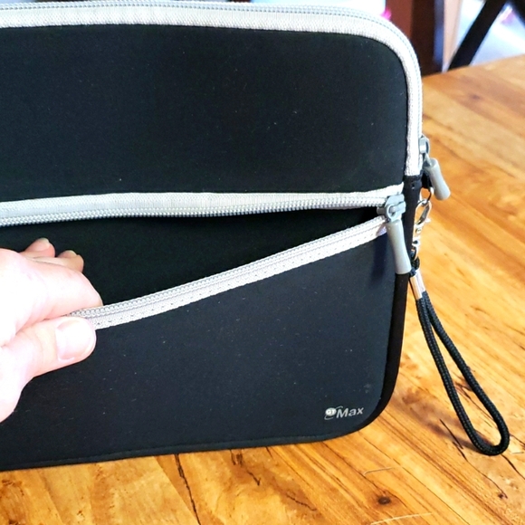 Neoprene Tablet Zippered Case - Picture 3 of 3